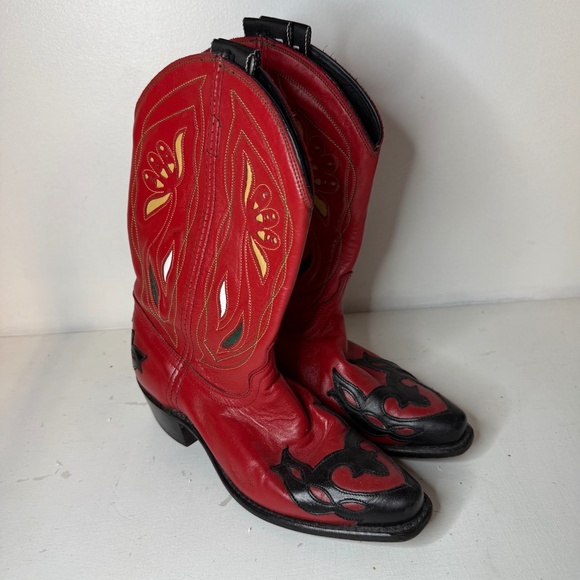ACME Rare Vintage Red Black Shorty Cowgirl Cowboy Western Boots Women’s Size 7.5 - Picture 1 of 9